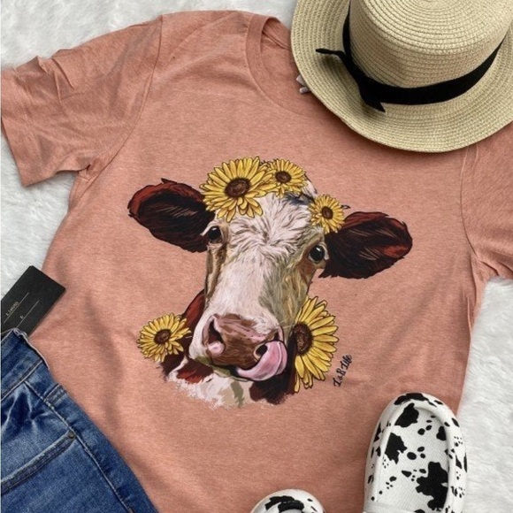 Bella Canvas Tops - Cows and sunflowers‎ short sleeve T-shirt